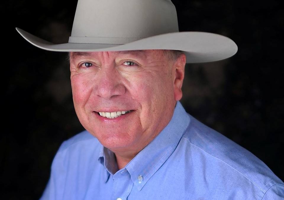 Hinojosa Files Proposed Constitutional Amendment Addressing District Court Bench Qualifications